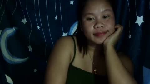 simply_y0urs online show from February 7, 7:06 pm