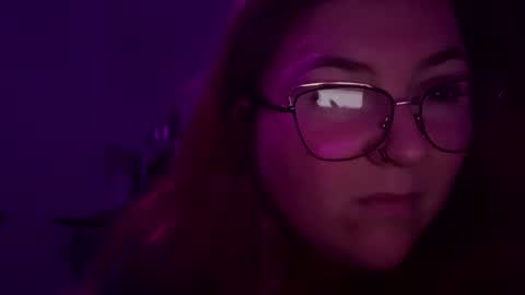 simplydizzy online show from November 1, 2:27 am