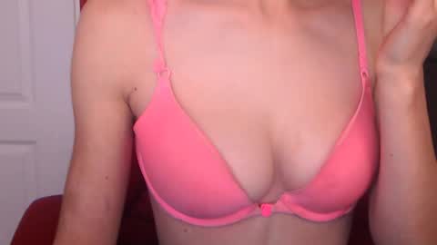 Snapshot of simyhvn chatting on September 30, 6:08 am simyhvn online show from September 30, 6:08 am