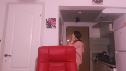 simyhvn online show from November 10, 5:57 am