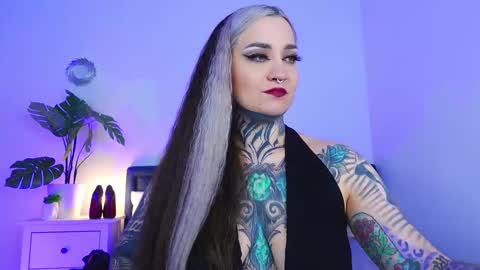 Snapshot of sindeleros chatting on September 20, 1:42 pm Ms. Sindel online show from September 20, 1:42 pm