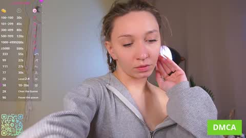 Snapshot of sinfulfairy chatting on October 15, 5:54 am   online show from October 15, 5:54 am