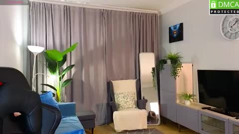 Sinty Noria online show from February 16, 1:05 am