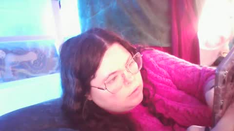 Snapshot of siofra chatting on February 19, 6:21 pm Siofra online show from February 19, 6:21 pm