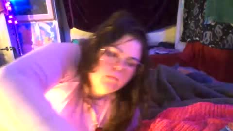 Snapshot of siofra chatting on October 9, 6:50 am Siofra online show from October 9, 6:50 am