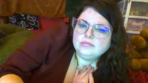 Snapshot of siofra chatting on October 15, 5:59 pm Siofra online show from October 15, 5:59 pm