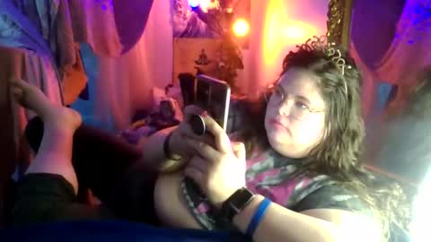 Snapshot of siofra chatting on September 22, 10:52 pm Siofra online show from September 22, 10:52 pm