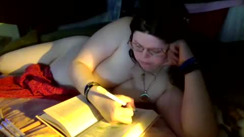 Snapshot of siofra chatting on September 30, 1:33 am Siofra online show from September 30, 1:33 am