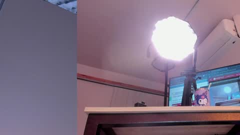 Siouxsie online show from April 19, 11:10 am