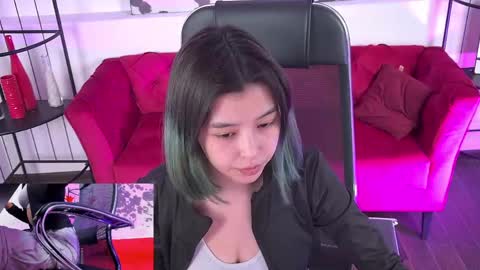 Si online show from May 12, 7:31 pm
