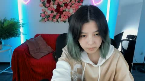 Si online show from May 5, 7:17 pm