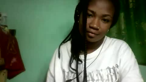 Snapshot of sisih567089 chatting on October 8, 6:12 pm sisih567089 online show from October 8, 6:12 pm