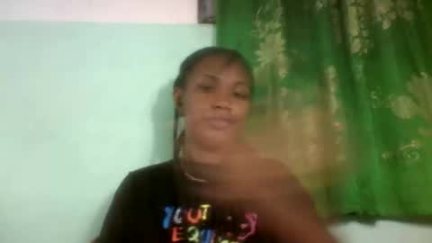 Snapshot of sisih567089 chatting on October 3, 5:29 pm sisih567089 online show from October 3, 5:29 pm