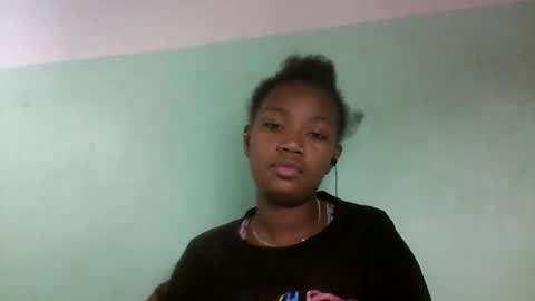 sisih567089 online show from September 13, 7:44 pm