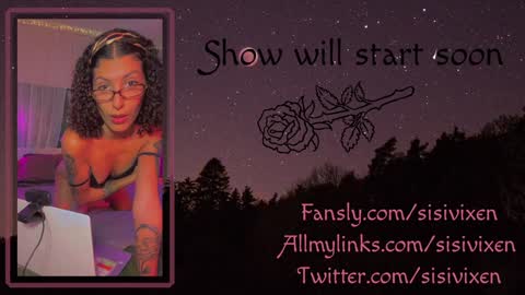 Snapshot of sisivixen chatting on January 4, 1:21 am s i e r r a online show from January 4, 1:21 am