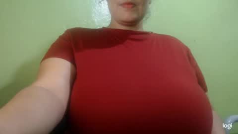 Snapshot of skarkett21 chatting on March 9, 12:42 pm skarkett21 online show from March 9, 12:42 pm
