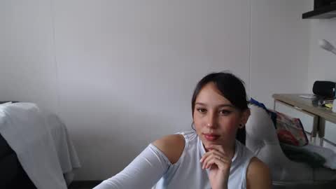 Alice online show from February 12, 7:35 pm