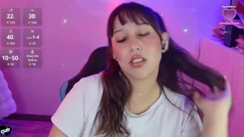 Alice online show from June 26, 10:44 pm