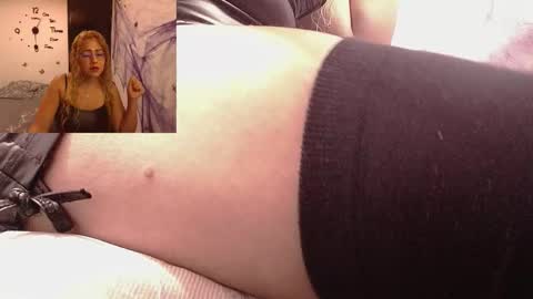 Snapshot of skarleth_diaz chatting on November 2, 2:48 am SKARLETH online show from November 2, 2:48 am