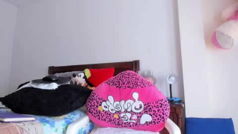 Skarleth King online show from February 27, 4:40 pm