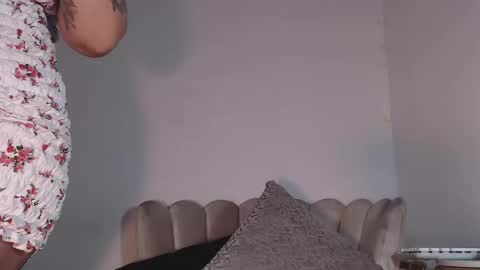 Skarleth villa online show from December 7, 8:49 pm
