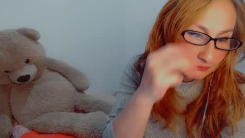 Arlett online show from December 22, 10:47 pm