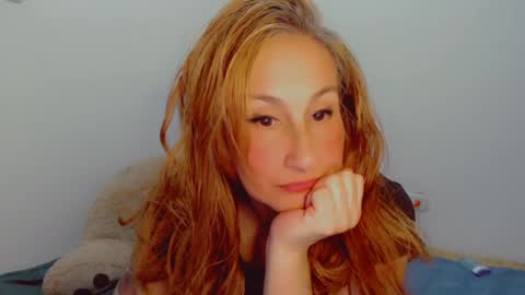 Arlett online show from December 12, 2:26 am