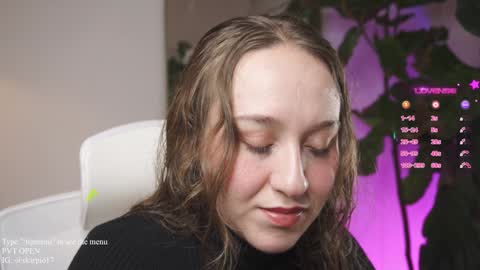 Snapshot of skarpio17 chatting on January 26, 12:37 am Im Scarlett ONLINE 5pm-10pm NYC time online show from January 26, 12:37 am