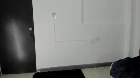 Snapshot of skaylar_95_mylove chatting on September 25, 2:43 am skaylar_95_mylove online show from September 25, 2:43 am