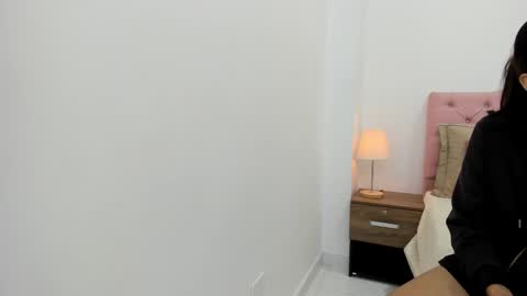 melody online show from November 25, 12:29 pm