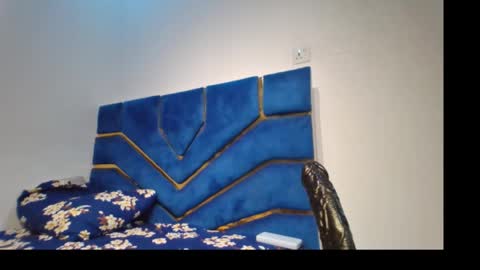 skinnyasssexyboobs online show from March 5, 7:04 am