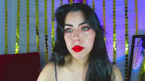 Snapshot of sky_girl1 chatting on March 5, 9:50 pm Mile online show from March 5, 9:50 pm
