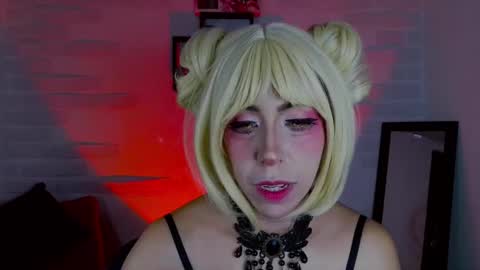 Snapshot of sky_girl1 chatting on January 8, 3:51 am Mile online show from January 8, 3:51 am