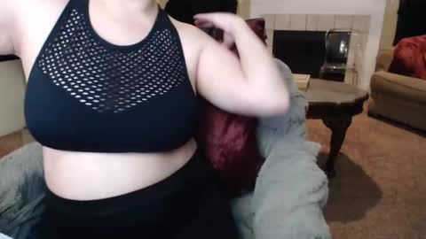 SKYLE   online show from November 14, 8:14 am