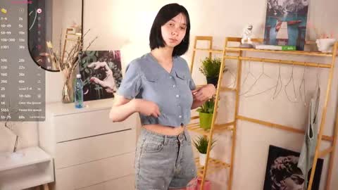 Melissa online show from October 15, 7:33 am