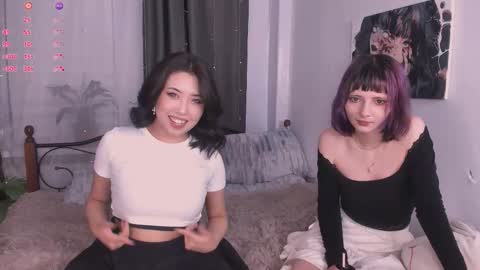 Snapshot of skyglow_ chatting on October 27, 5:30 pm skyglow_ online show from October 27, 5:30 pm