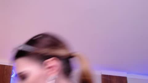 SkylarSpark online show from October 6, 11:20 pm