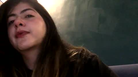 Skyler online show from October 6, 1:11 am