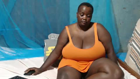 sheliah online show from January 29, 3:47 pm