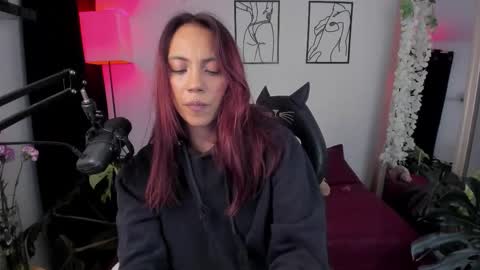 cielo     online show from March 13, 12:02 am