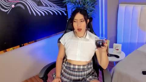 abby online show from March 18, 12:43 pm