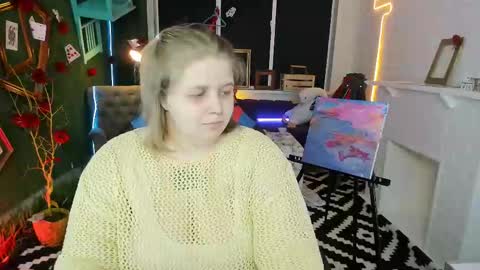 Snapshot of sladadeew chatting on March 6, 9:03 am Slada Deew online show from March 6, 9:03 am