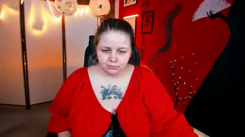 Snapshot of sladadeew chatting on September 11, 9:09 am Slada Deew online show from September 11, 9:09 am