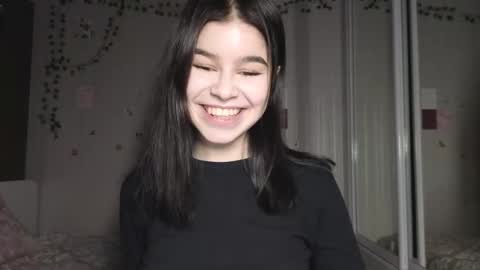 Snapshot of sladkoezka chatting on October 22, 6:02 pm Katya online show from October 22, 6:02 pm