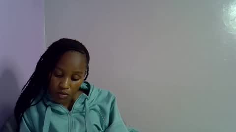 Alicia online show from September 28, 1:27 pm