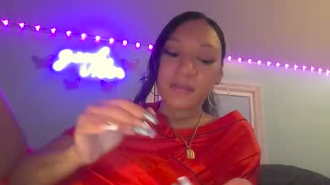 Snapshot of slim_citygurl chatting on December 8, 8:58 pm Slim citygurl online show from December 8, 8:58 pm