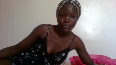 slimdiva online show from February 16, 10:37 am