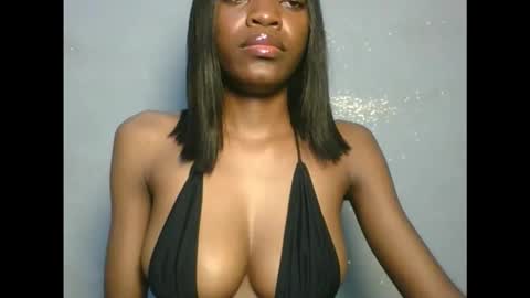 slimkatie__ online show from September 16, 3:09 pm