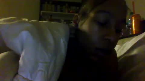 Snapshot of slimmmgooodiexoxo chatting on January 31, 1:12 pm slimmmgooodiexoxo online show from January 31, 1:12 pm