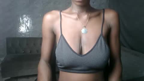 Snapshot of slimzyx chatting on October 1, 11:26 am slimzyx online show from October 1, 11:26 am